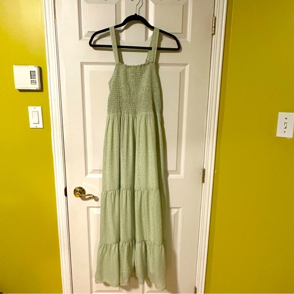 Suzy Shier - Light Green Printed Smock Maxi Dress - Picture 1 of 3